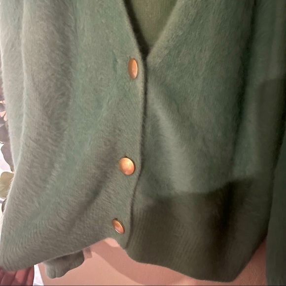 Princess Polly Fuzzy Green Wool Blend Cardigan with Gold Buttons... Very Soft💐 - Picture 10 of 10